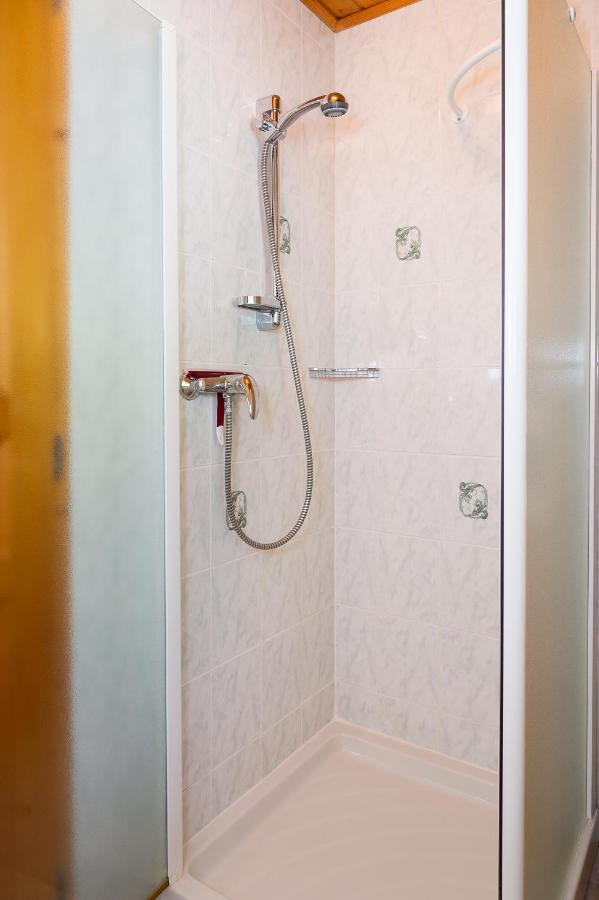 Abondance Chambre D'Hote La Petite Bergerie المظهر الخارجي الصورة